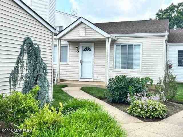 5 Inwood Ter #5
