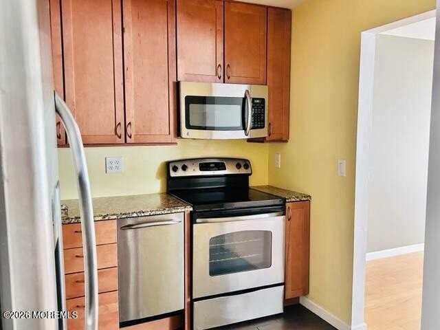 5 Inwood Ter #5 - Photo 5 of 25
