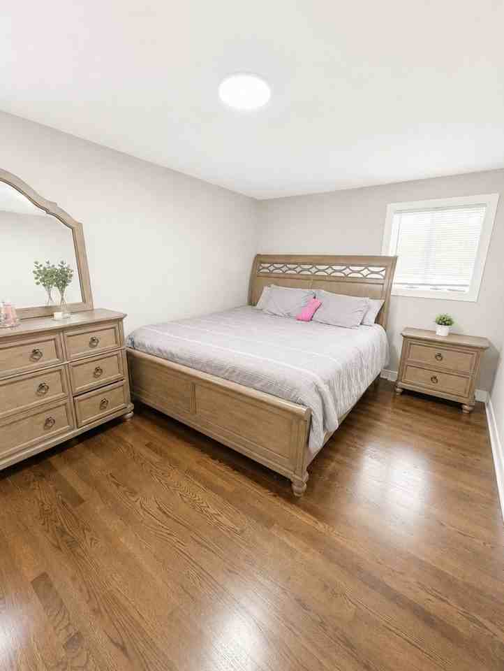 11623 S Aberdeen St - Photo 5 of 6