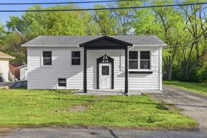 featured image of 915 Mayfield Dr