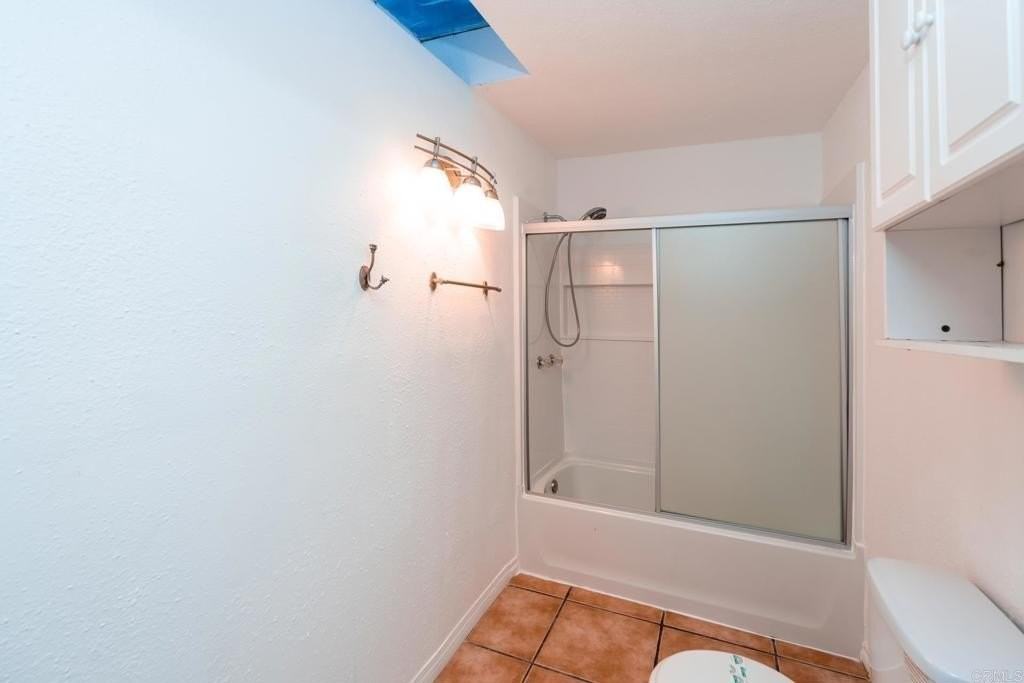 1568 Primera St #B - Photo 7 of 14