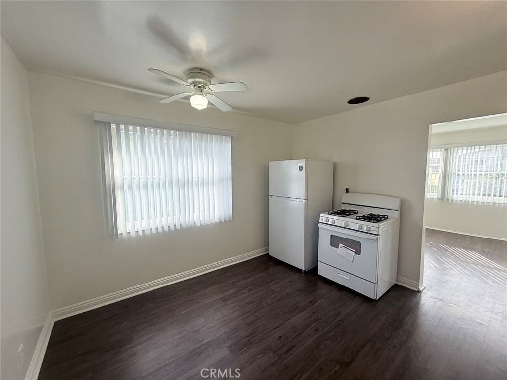 24636 Eshelman Ave - Photo 5 of 17