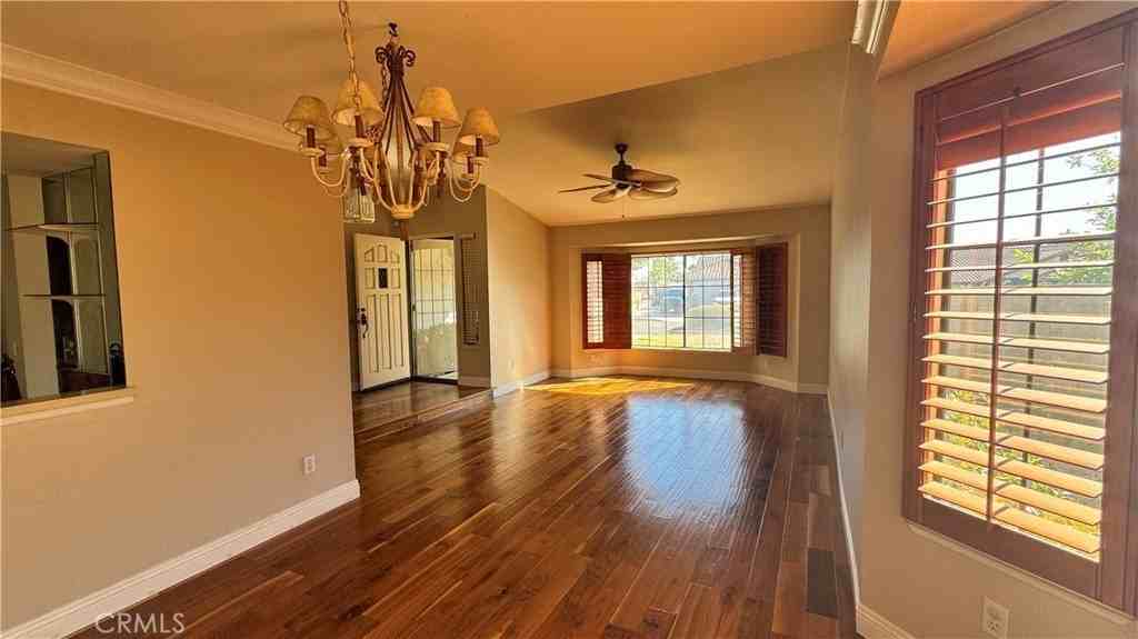 1350 Princeton Dr - Photo 3 of 13