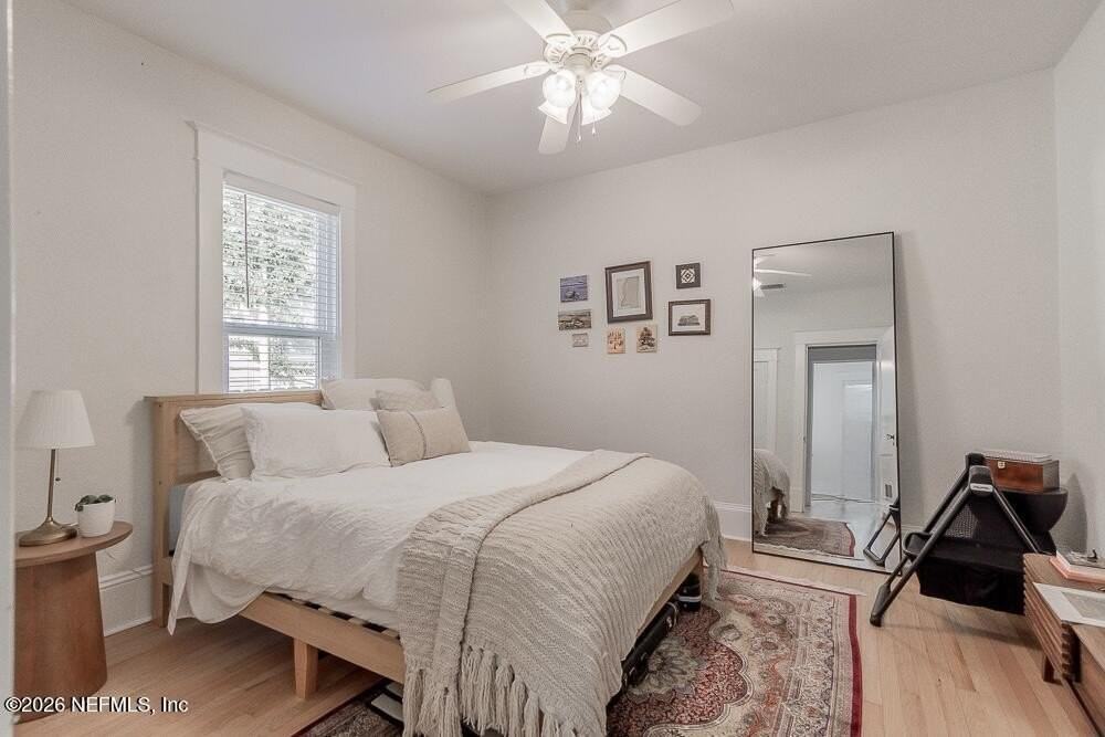 2784 Lydia St - Photo 4 of 34