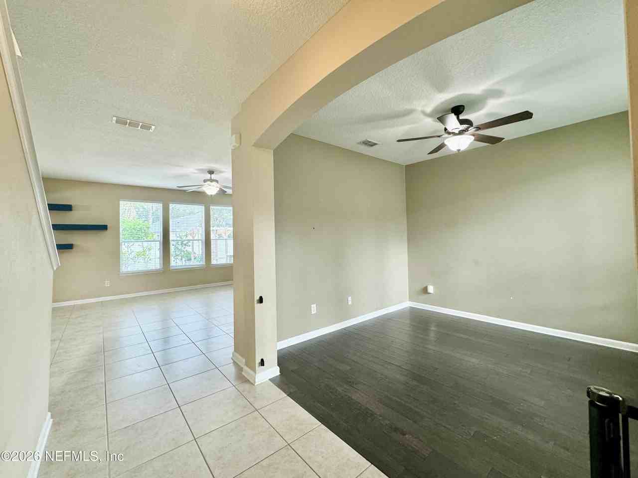 12070 Wynnfield Lakes Cir - Photo 2 of 29