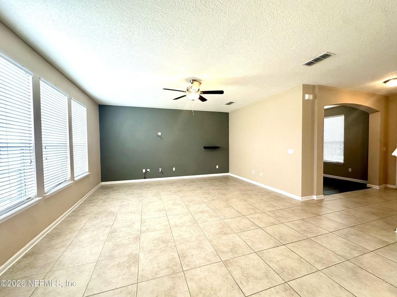 12070 Wynnfield Lakes Cir - Photo 6 of 29
