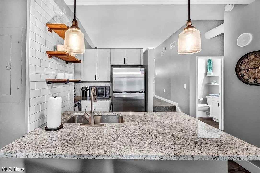750 Prospect Ave E #403 - Photo 7 of 23