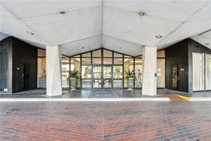 featured image of 2100 Saint Charles Ave #3J