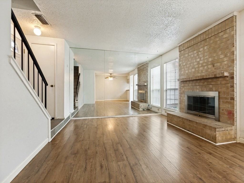 2929 Pegasus Dr - Photo 2 of 12