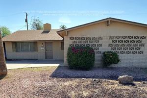 featured image of 3225 S Albert Ave