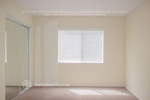 14082 Chaparral Ave - Photo 2 of 9