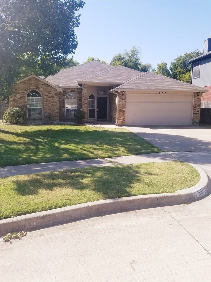 3519 Daisy Ln