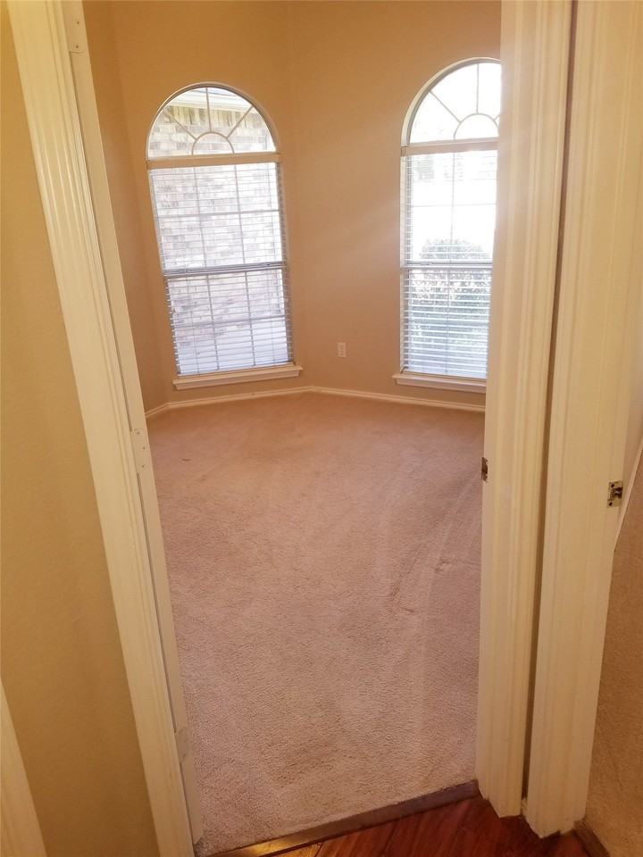 3519 Daisy Ln - Photo 7 of 18