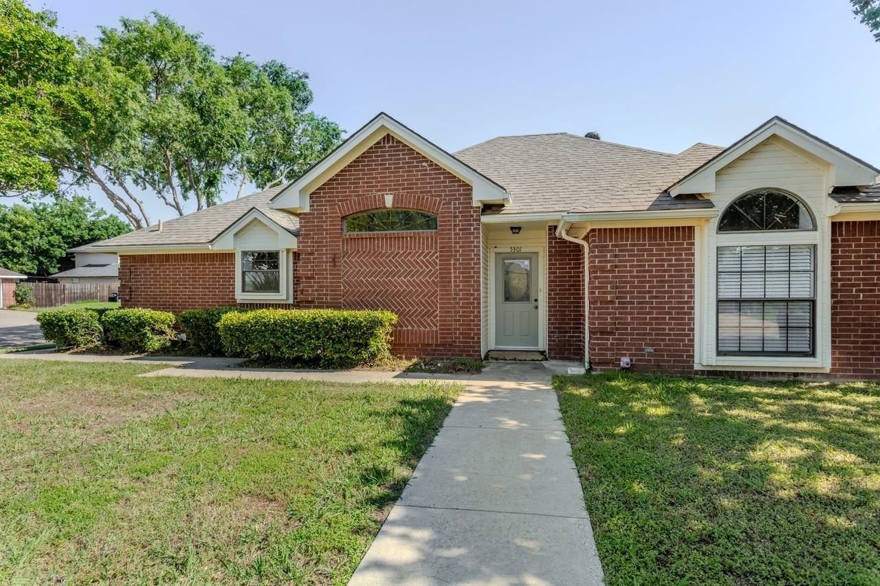 5301 Tartan Cir - Photo 2 of 25