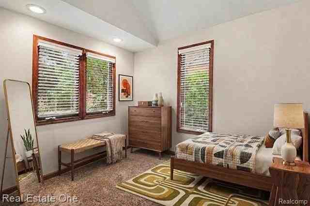 418 Austin Ave - Photo 5 of 30