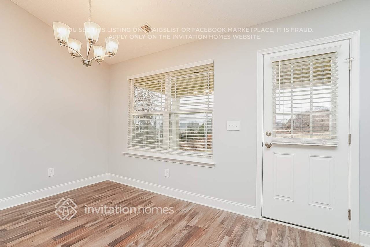 737 Cedar Ln - Photo 4 of 16