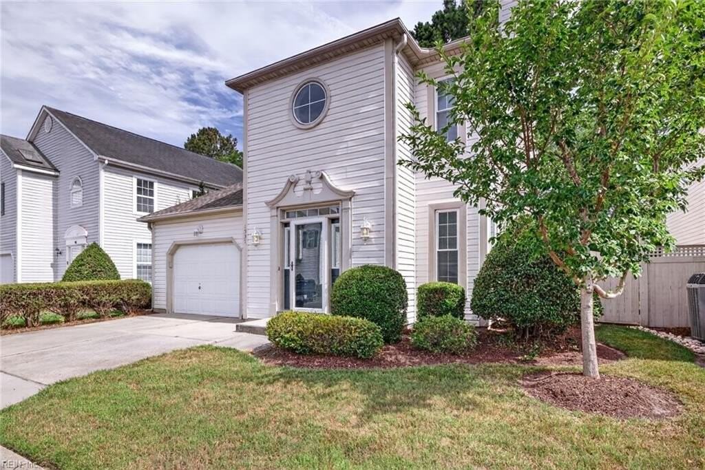 1537 Tallwood Cir - Photo 2 of 33
