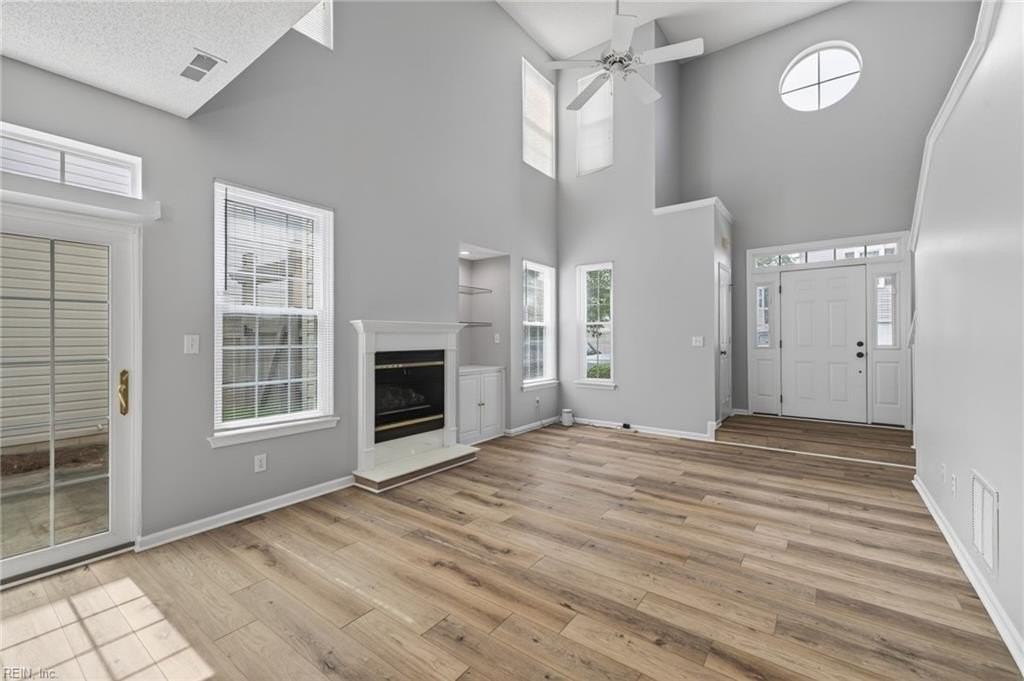 1537 Tallwood Cir - Photo 5 of 33