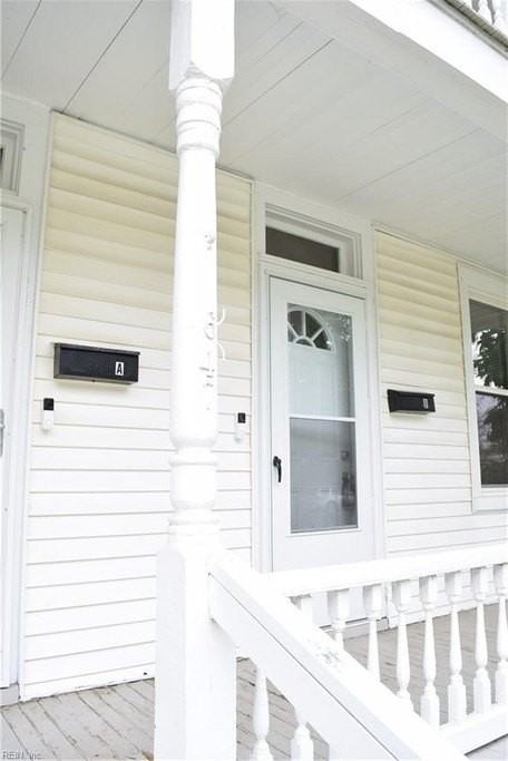 647 Mt Vernon Ave #B - Photo 2 of 22