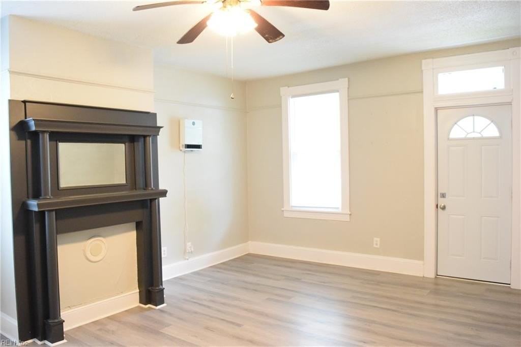 647 Mt Vernon Ave #B - Photo 4 of 22