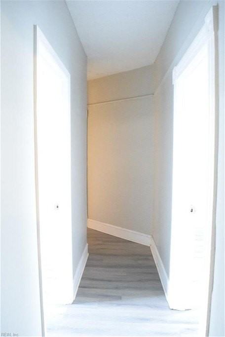 647 Mt Vernon Ave #B - Photo 5 of 22