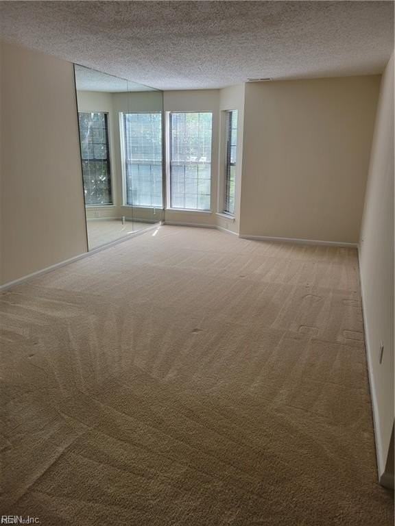 409 Harbour Pt #202 - Photo 5 of 13