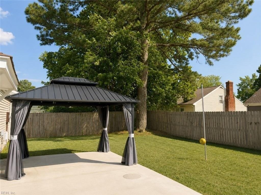 5533 Society Ct - Photo 7 of 13