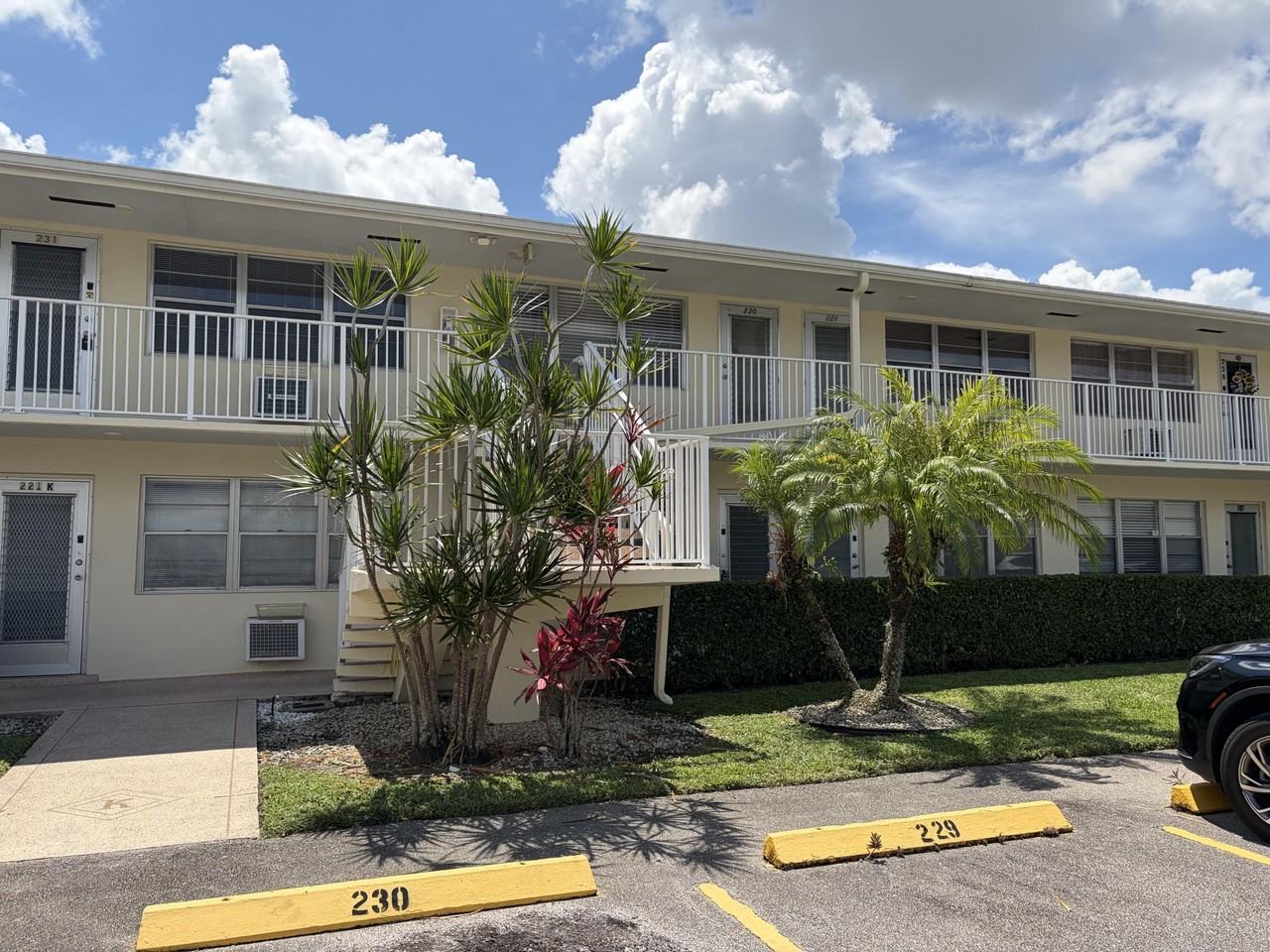 220 Berkshire K #220