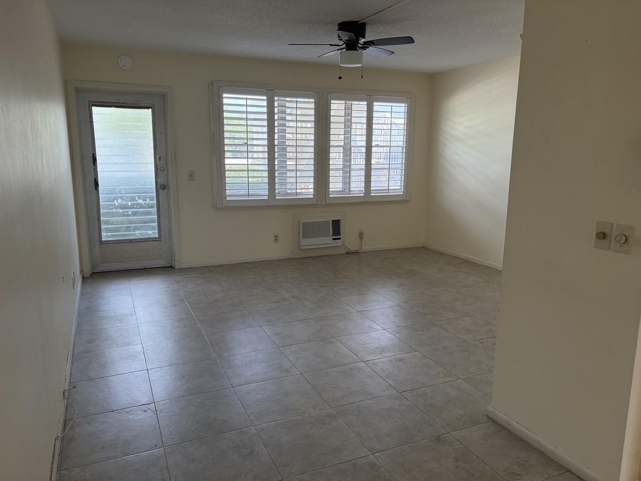220 Berkshire K #220 - Photo 3 of 9