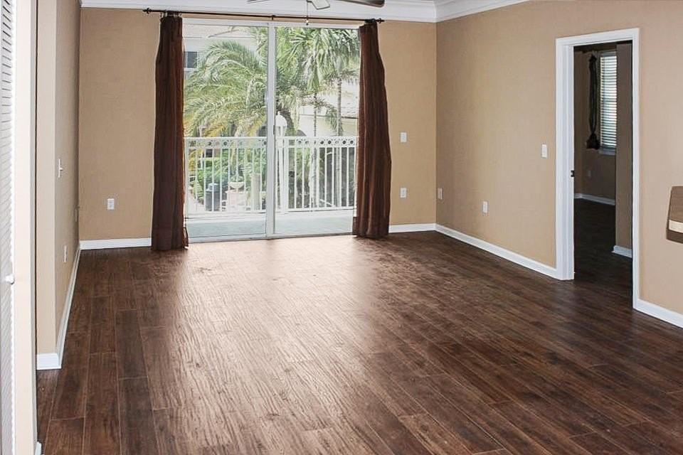 4208 Myrtlewood Cir E #4208 - Photo 2 of 6