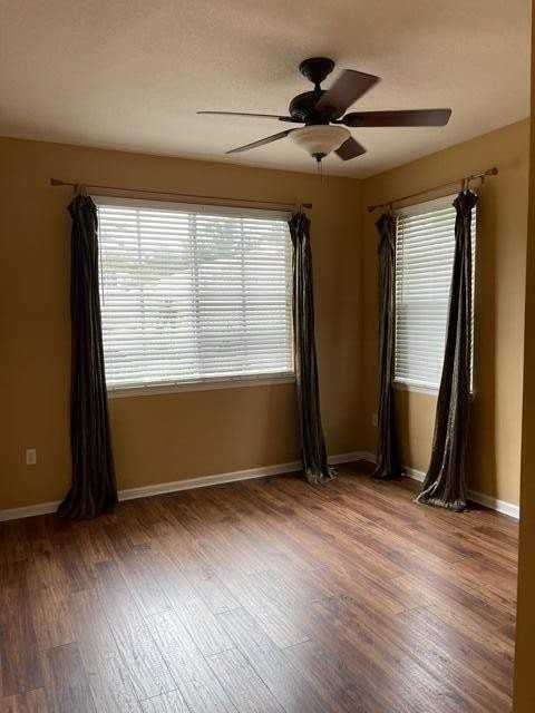 4208 Myrtlewood Cir E #4208 - Photo 5 of 6