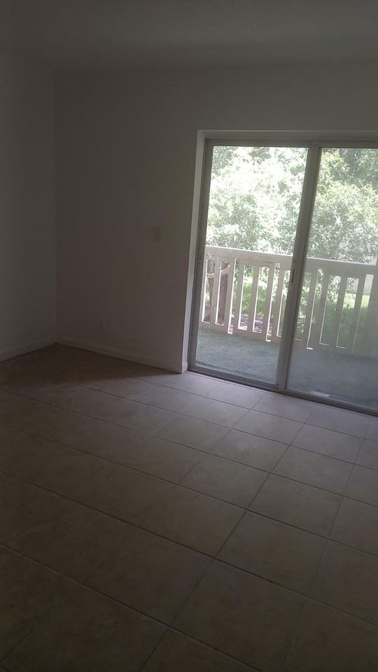 4165 Sw 67th Ave #208B - Photo 4 of 6