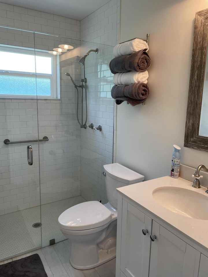 1609 N M St - Photo 2 of 24