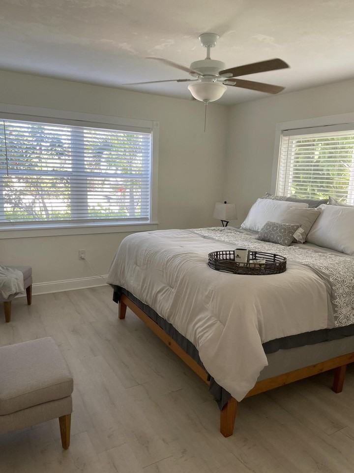 1609 N M St - Photo 5 of 24