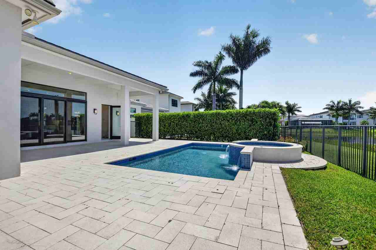 9168 Benedetta Pl - Photo 3 of 37