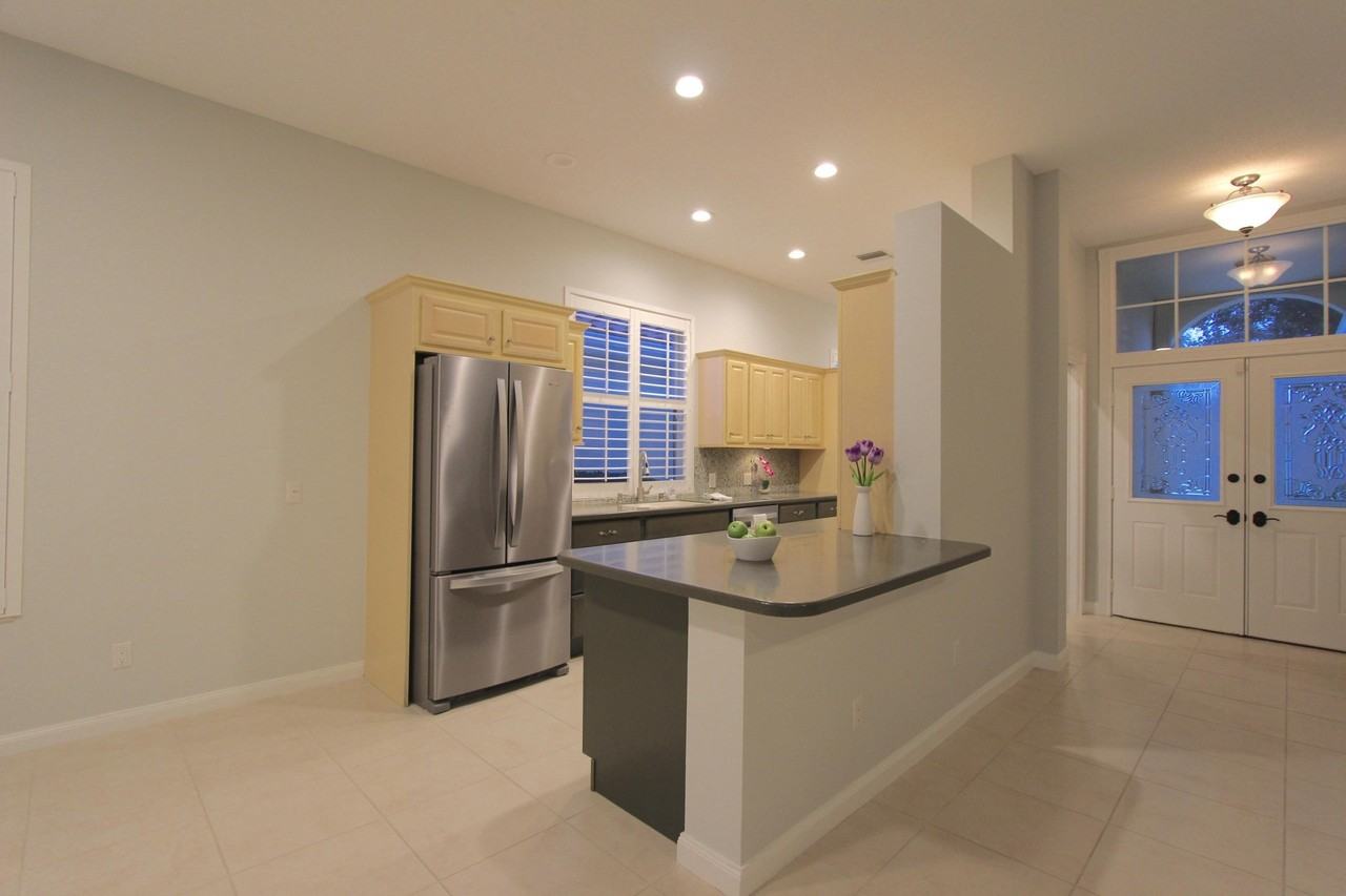117 Hampton Cir - Photo 7 of 42