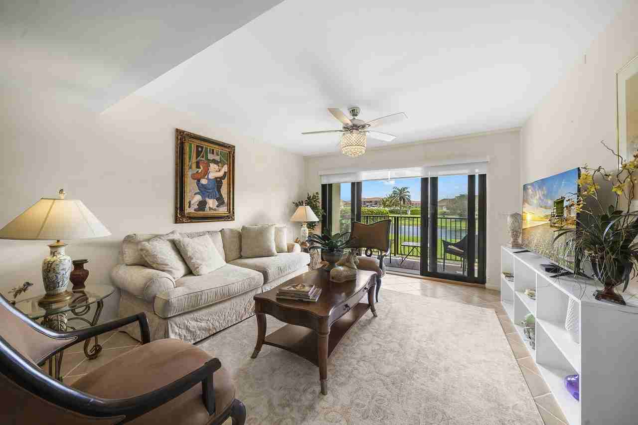 601 Seafarer Cir #104 - Photo 2 of 42