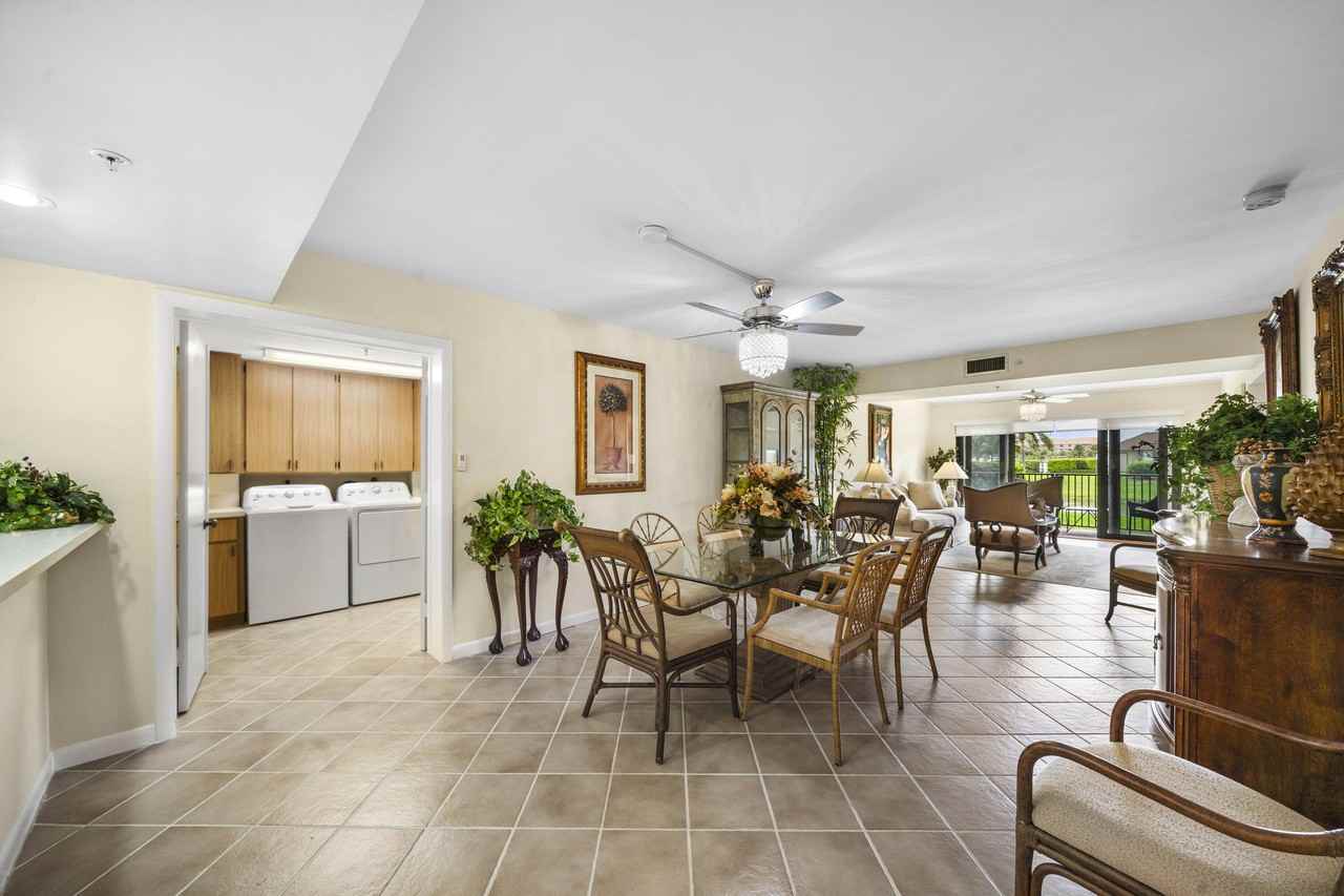 601 Seafarer Cir #104 - Photo 7 of 42