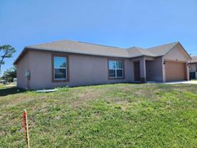 842 Se Walters Ter - Photo 1 of 1