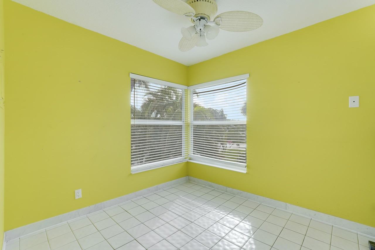 13679 Date Palm Ct #B - Photo 6 of 46