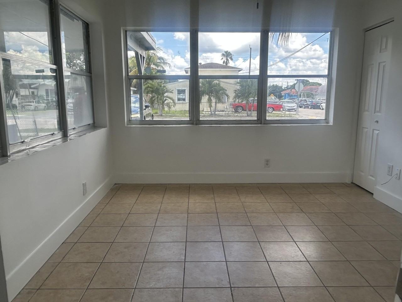 1528 Avenue S #0 - Photo 2 of 9