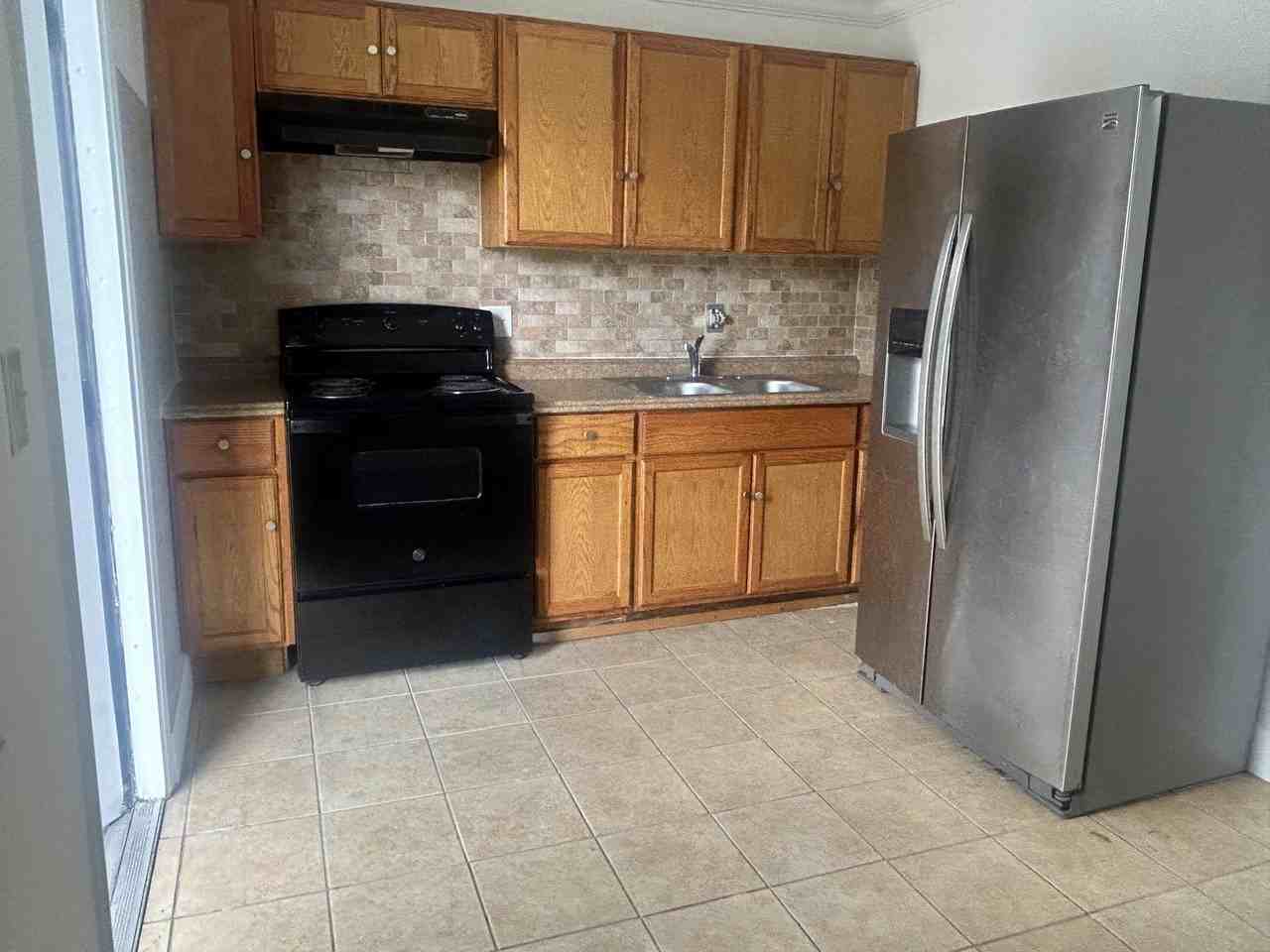 1528 Avenue S #0 - Photo 3 of 9