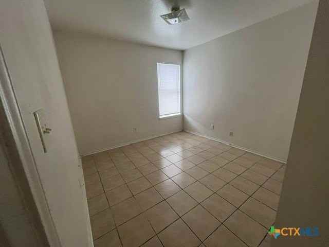 3408 Barcelona Dr - Photo 5 of 9