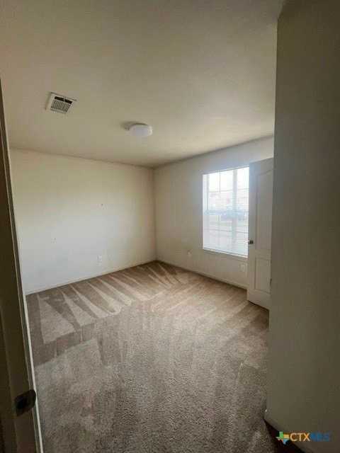 407 Brittney Way - Photo 3 of 7