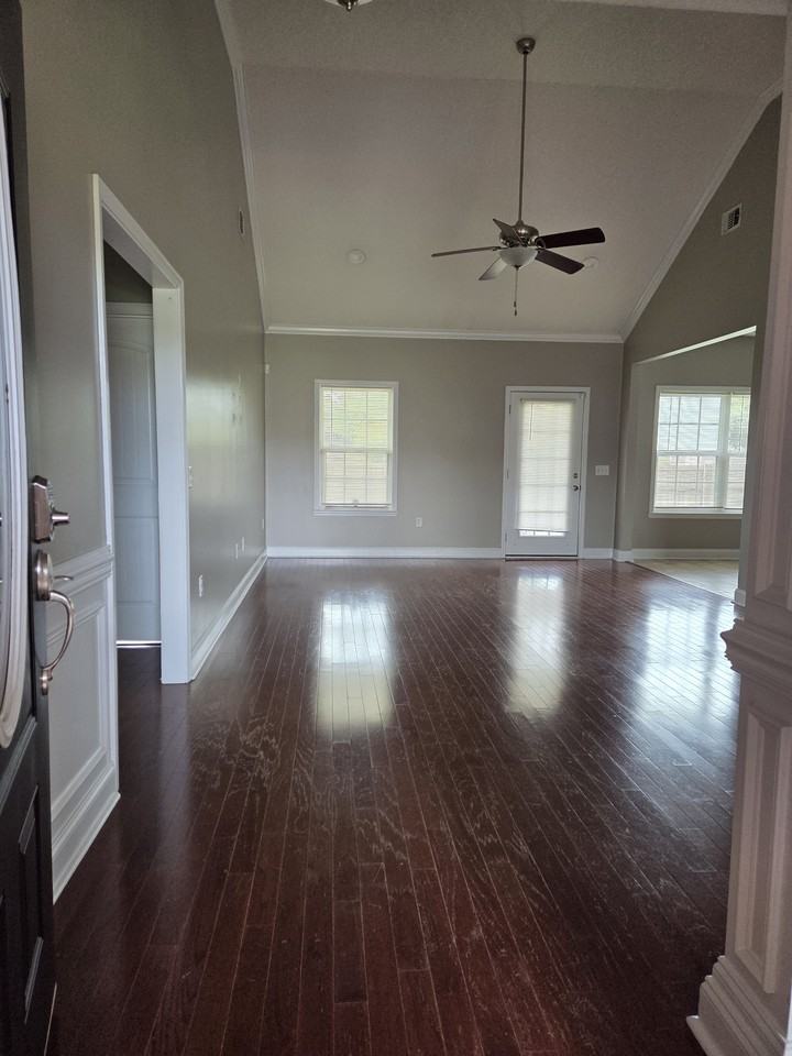 132 Bulloch Ct #1 - Photo 4 of 22