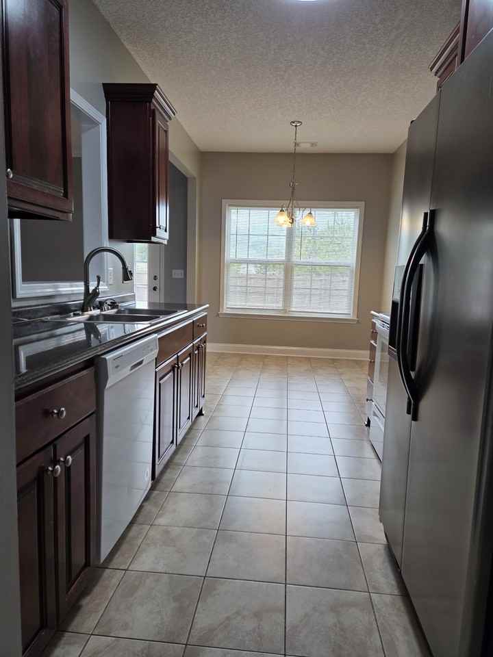 132 Bulloch Ct #1 - Photo 7 of 22