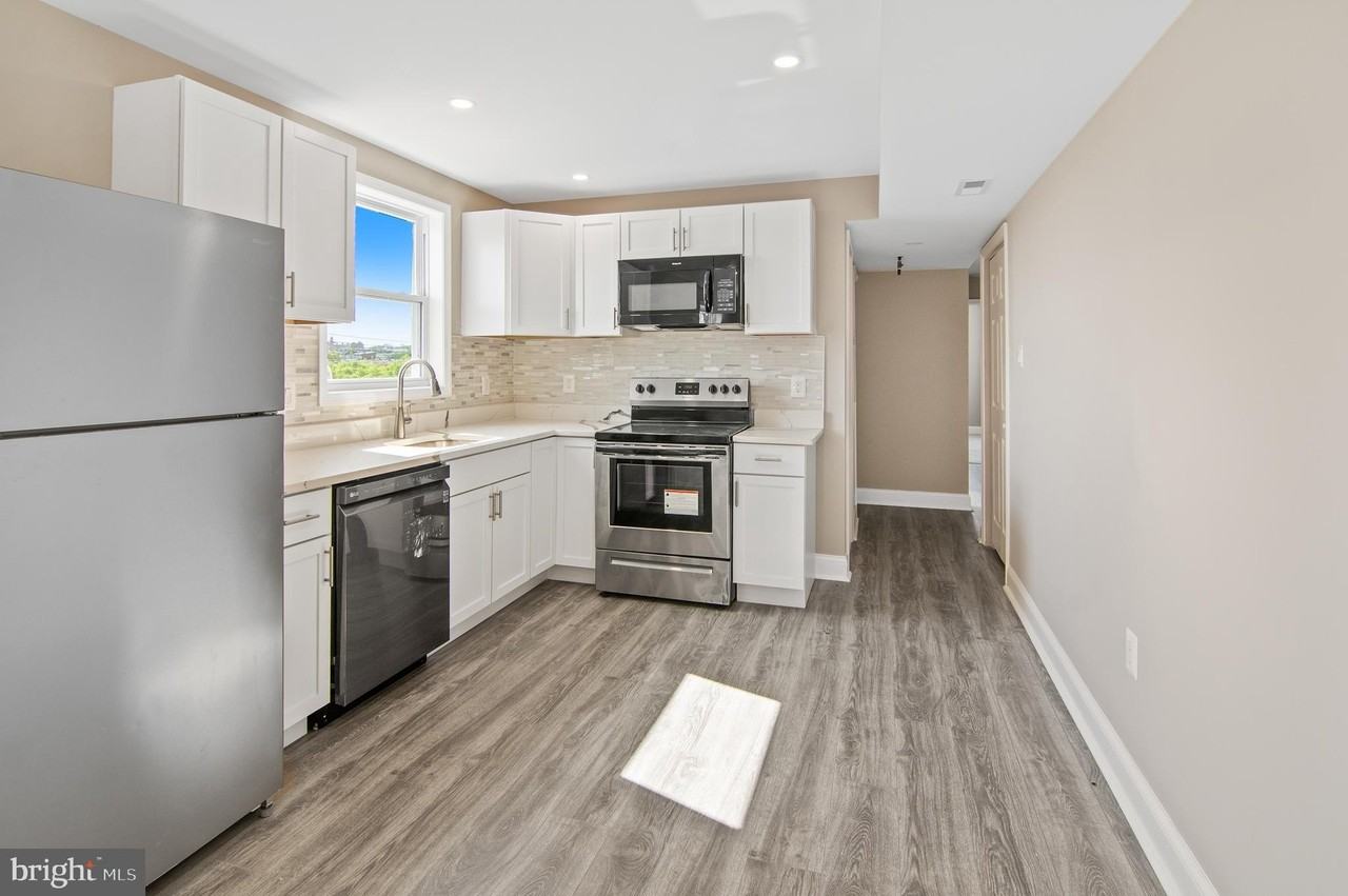 3022 E Fayette St #A - Photo 6 of 17
