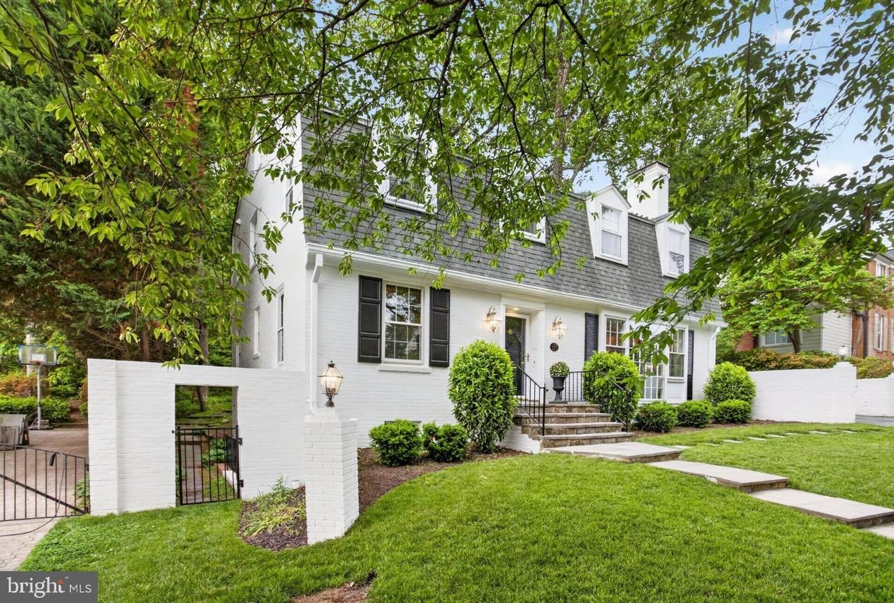 5973 Searl Ter - Photo 3 of 45