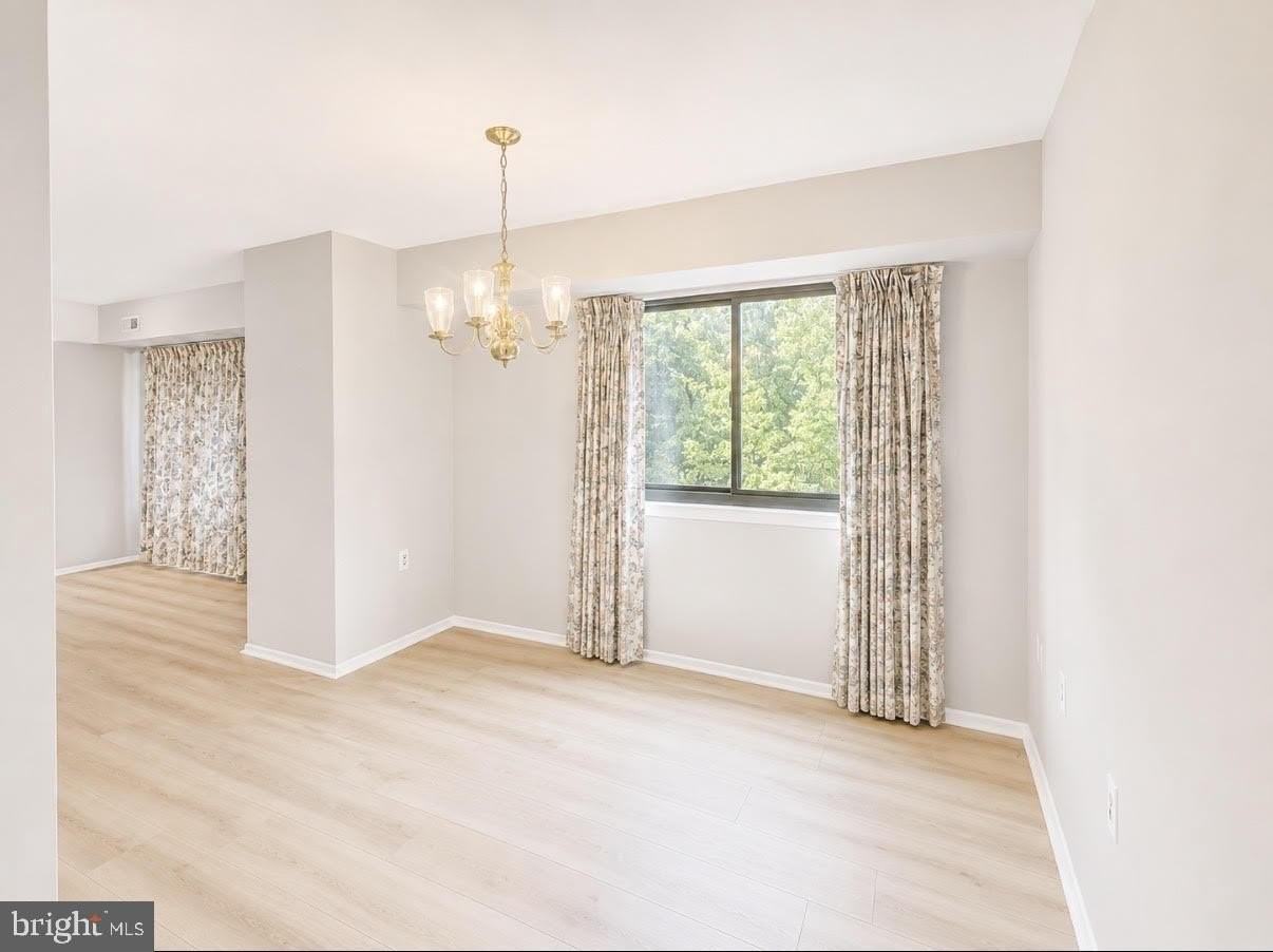 802 Timber Rdg - Photo 3 of 19