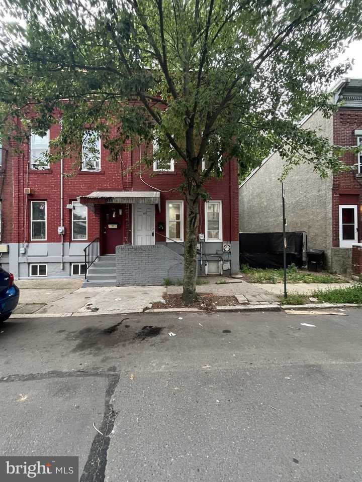 60 Mechanics Ave